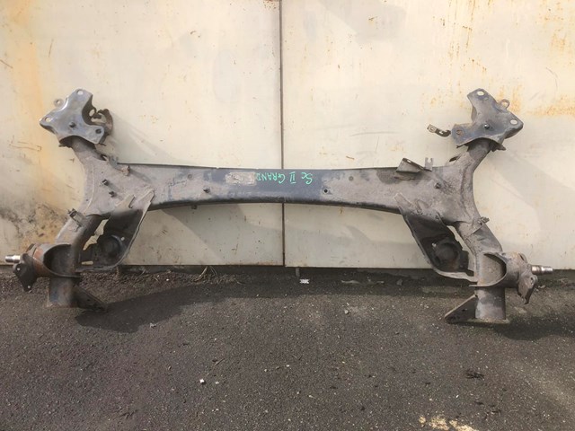 Балка задньої підвіски поперечна Renault Scenic II мінівен (JM0, JM1) (2003 - 2009) ціна, від 51.13 USD