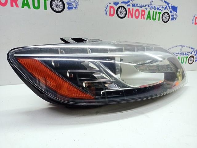 Фара права 4L0941004AK VAG