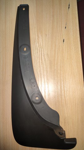 Купити 7662242090 Toyota Бризковики передній, лівий