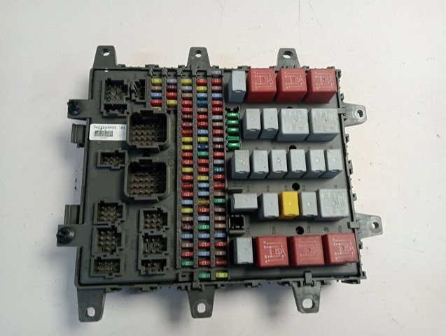 Купити 7421169993 Renault (RVI) 