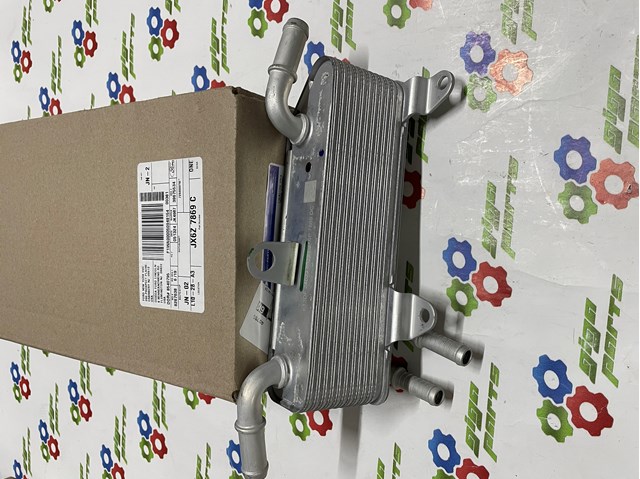 JX6Z7869C Ford Радіатор охолодження, АКПП