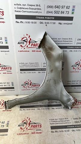 Переднє праве крило Amparts APFD2701C