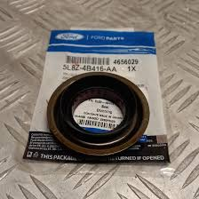 Сальник редуктора заднього моста Ford 1466415 ціна, від 52.29 USD