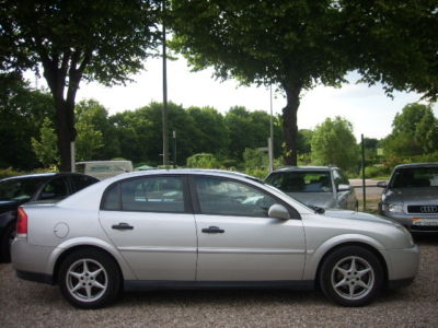 Розбірка OPEL VECTRA C седан (2002 - 2008)