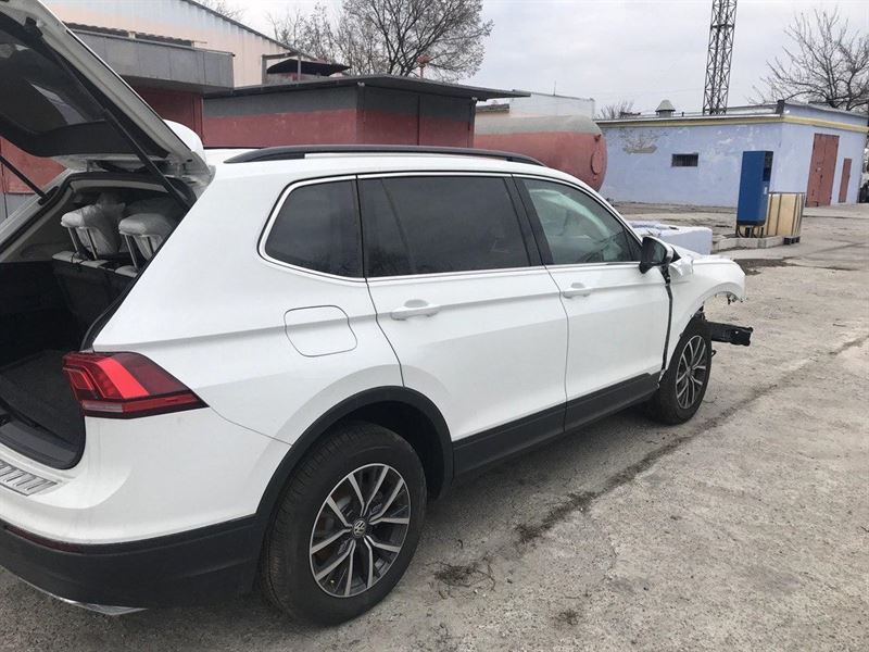 Розбірка VOLKSWAGEN TIGUAN Allspace  позашляховик (BW2, BJ2) (2017 - 2026)