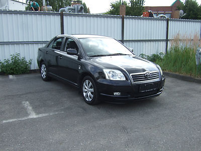 Авторозборка TOYOTA AVENSIS II седан (T25) (2003 - 2008)