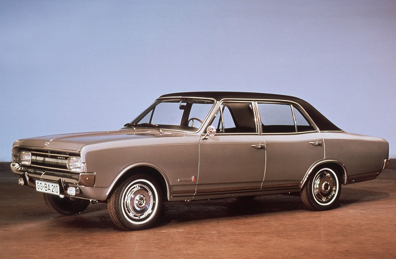 Opel Commodore A (1967 - 1971)