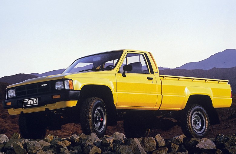 Toyota Hilux (1983 - 2005)