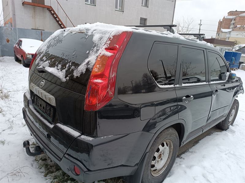 Авторозборка NISSAN X-TRAIL позашляховик (T31) (2007 - 2014)