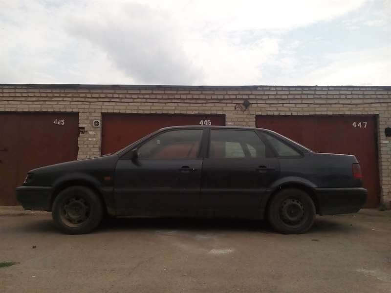 Розбірка VOLKSWAGEN PASSAT B3, B4 седан (3A2, 351, 312) (1988 - 1997)