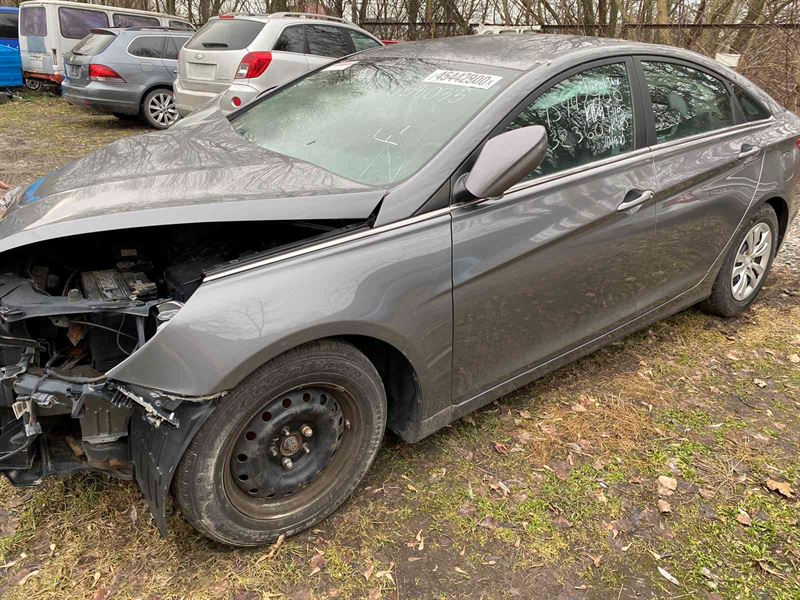 Авторозборка HYUNDAI SONATA седан (YF) (2011 - 2015)