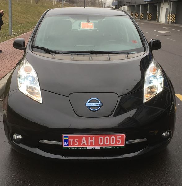 Розбірка NISSAN LEAF I хетчбек (ZE0E) (2013 - 2017)