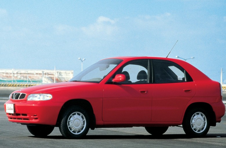 Daewoo Nubira I (1997 - 2001)