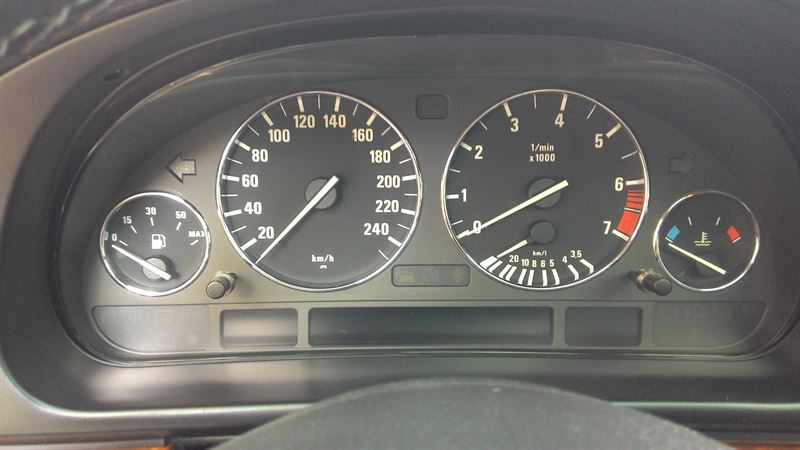 BMW 5 седан (E39) (1995 - 2003) Авторозборка BMW 5 седан (E39) (1995 - 2003)