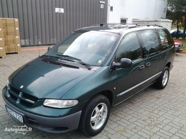 Розбірка CHRYSLER Voyager II GS мінівен (1995 - 2001)