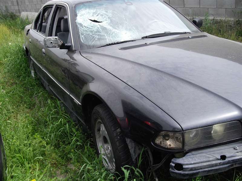 Розбірка BMW 7 седан (E38) (1994 - 2001)
