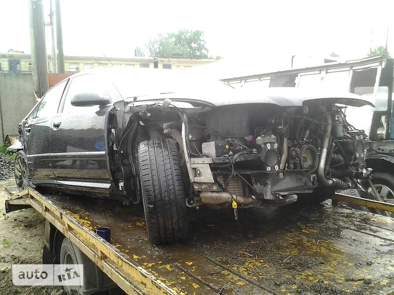 AUDI A8 D3 седан (4E2, 4E8) (2002 - 2010) Авторозборка AUDI A8 D3 седан (4E2, 4E8) (2002 - 2010)