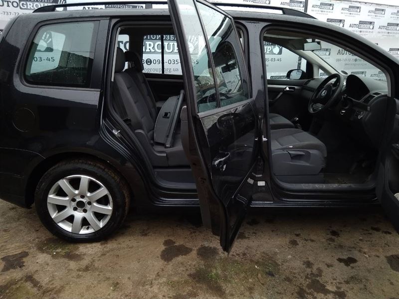 Розбірка VOLKSWAGEN TOURAN I мінівен (1T1, 1T2) (2003 - 2010)