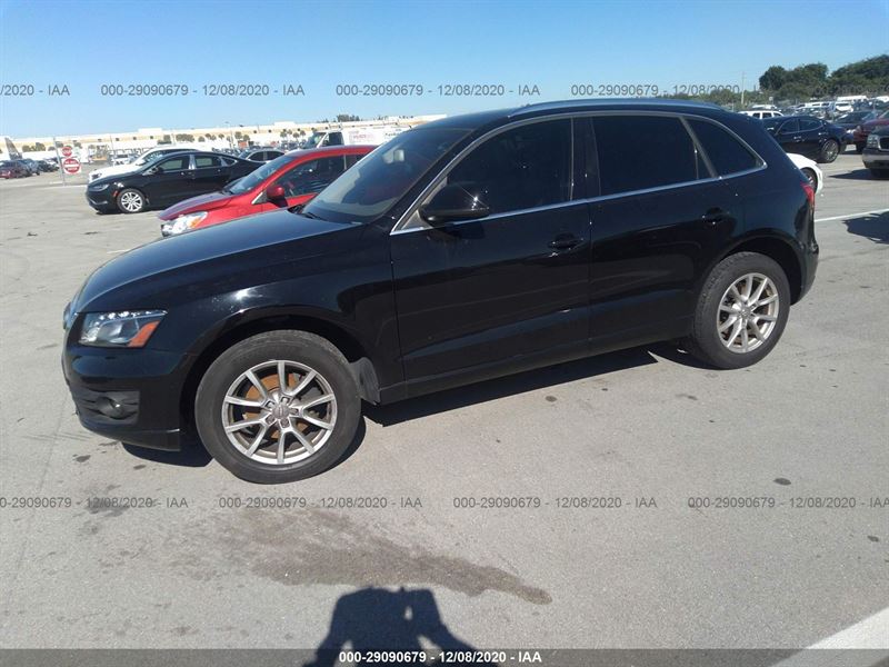 AUDI Q5 позашляховик (8RB) (2008 - 2016) Розбірка AUDI Q5 позашляховик (8RB) (2008 - 2016)