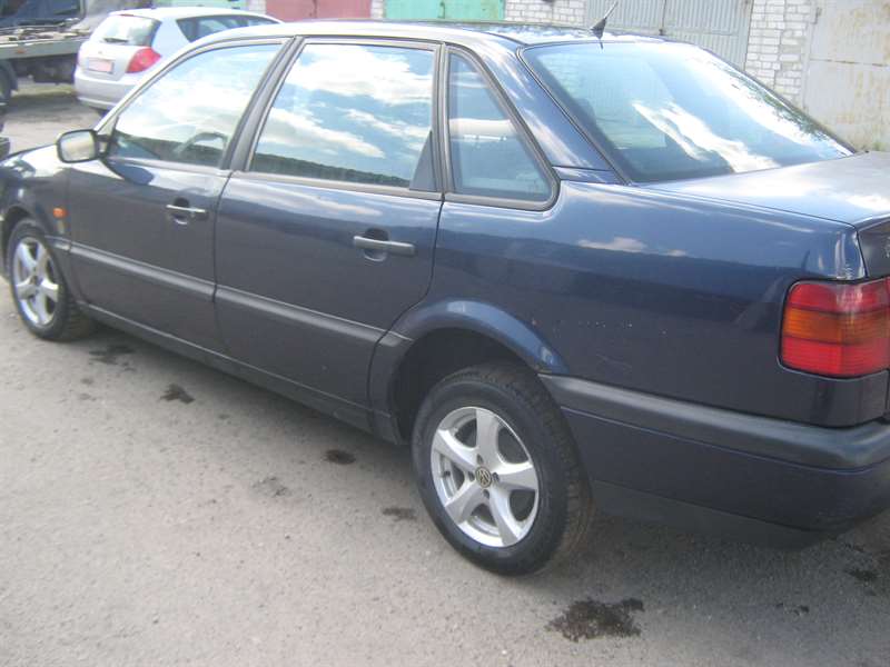 Авторозборка VOLKSWAGEN PASSAT B3, B4 седан (3A2, 351, 312) (1988 - 1997)