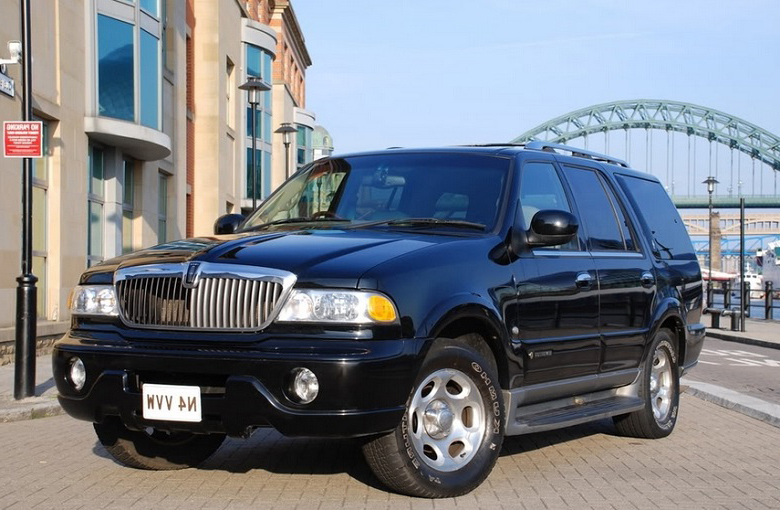 Lincoln Navigator (2001 - 2002)