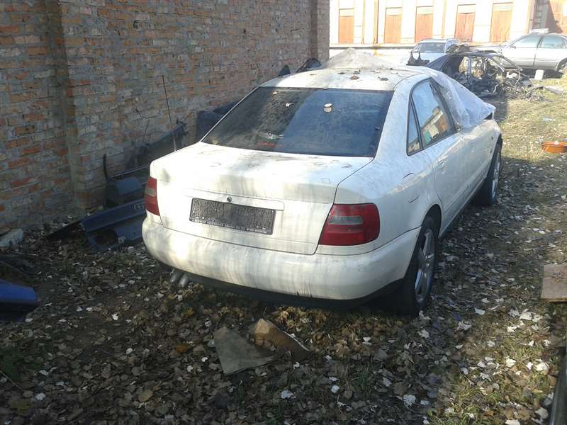AUDI A4 B5 седан (8D2) (1994 - 2001) Розбірка AUDI A4 B5 седан (8D2) (1994 - 2001)