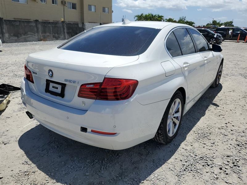 Розбірка BMW 5 седан (F10) (2009 - 2016)