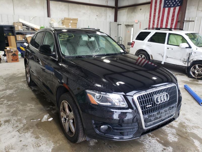AUDI Q5 позашляховик (8RB) (2008 - 2016) Авторозборка AUDI Q5 позашляховик (8RB) (2008 - 2016)