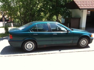Розбірка BMW 3 седан (E36) (1990 - 1998)