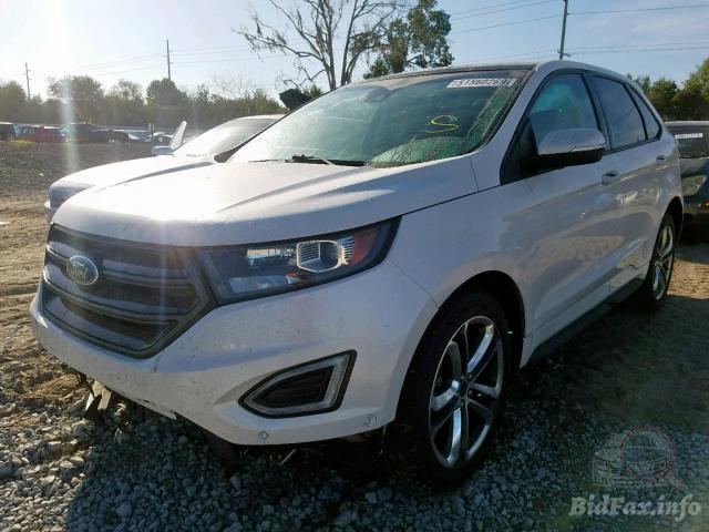 Розбірка FORD EDGE II позашляховик (CD539) (2014 - 2024)