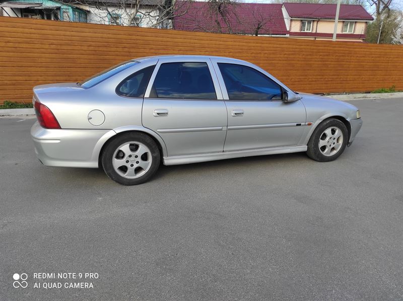 Авторозборка OPEL VECTRA B седан (36) (1995 - 2002)