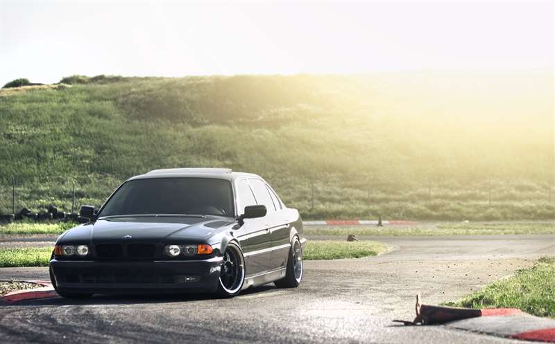Розбірка BMW 7 седан (E38) (1994 - 2001)