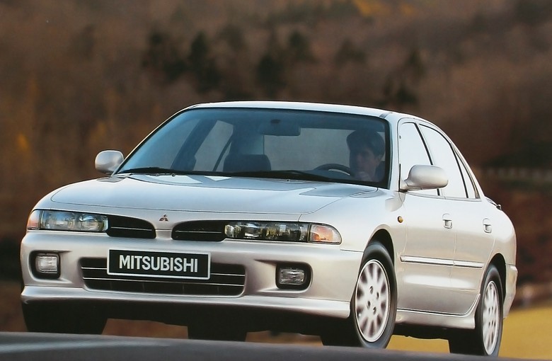Mitsubishi Galant VII (1992 - 1996)
