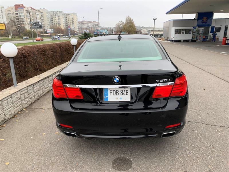 Розбірка BMW 7 седан (F01, F02, F03, F04) (2008 - 2015)