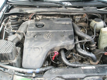 Розбірка VOLKSWAGEN PASSAT B3, B4 універсал (3A5, 351, 315) (1988 - 1997)