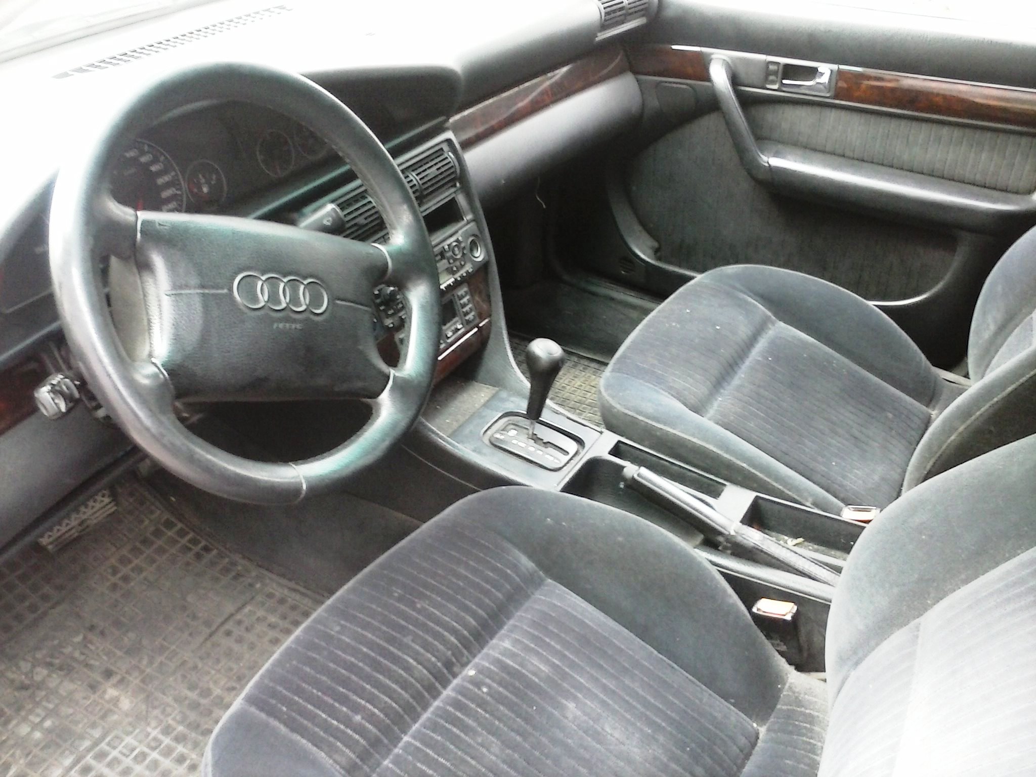 AUDI A6 C4 універсал (4A5) (1994 - 1998) Розбірка AUDI A6 C4 універсал (4A5) (1994 - 1998)