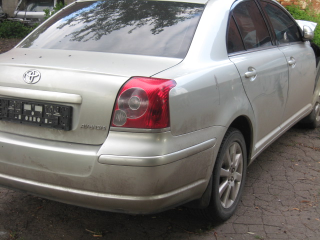 Розбірка TOYOTA AVENSIS II седан (T25) (2003 - 2008)