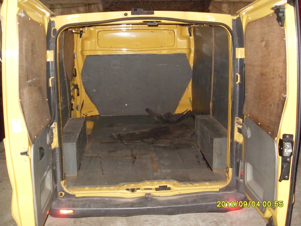 Авторозборка RENAULT TRAFIC II фургон (FL) (2001 - 2014)