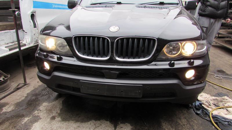 Авторозборка BMW X5 позашляховик (E53) (05.00 - 06.06)