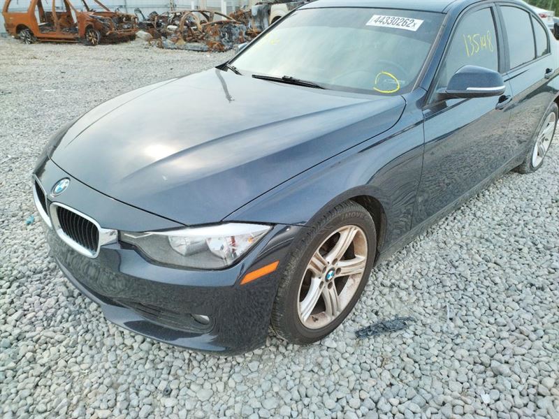 BMW 3 седан (F30) (2011 - 2025) Авторозборка BMW 3 седан (F30) (2011 - 2025)