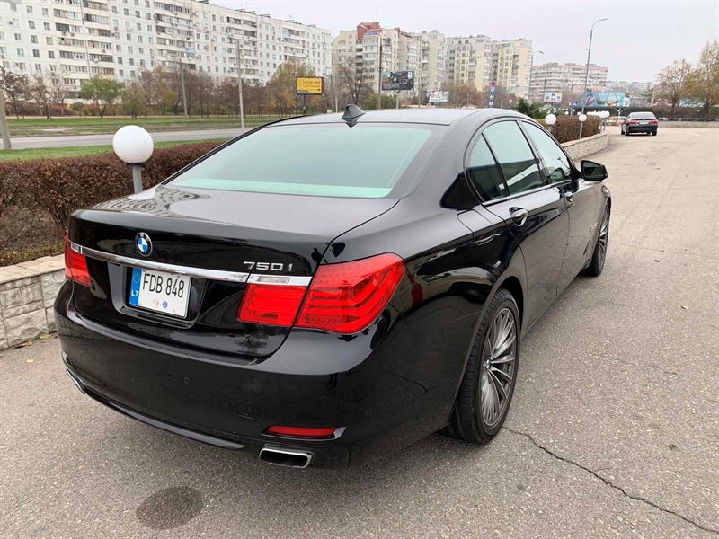Авторозборка BMW 7 седан (F01, F02, F03, F04) (2008 - 2015)