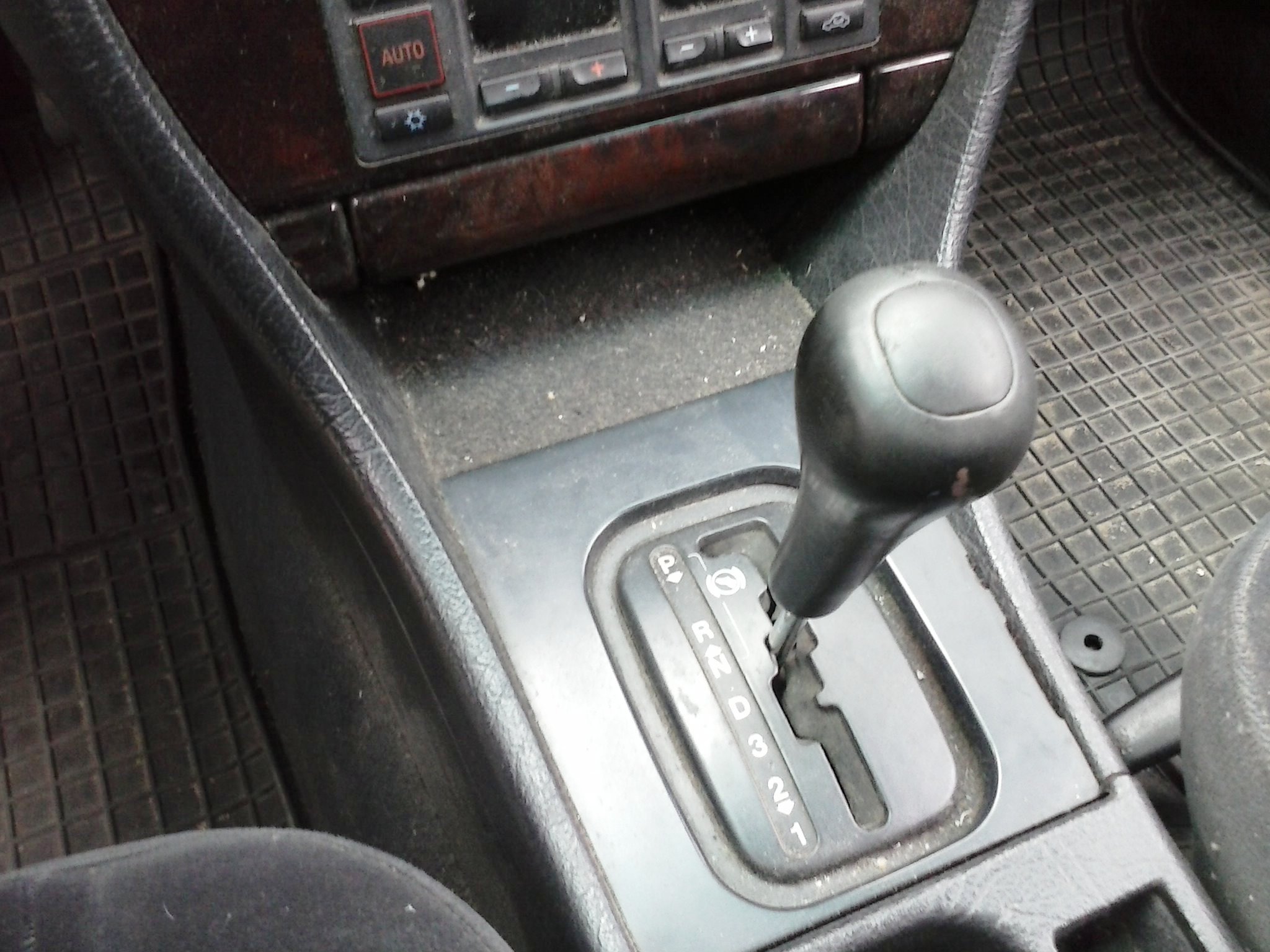 AUDI A6 C4 універсал (4A5) (1994 - 1998) Авторозборка AUDI A6 C4 універсал (4A5) (1994 - 1998)