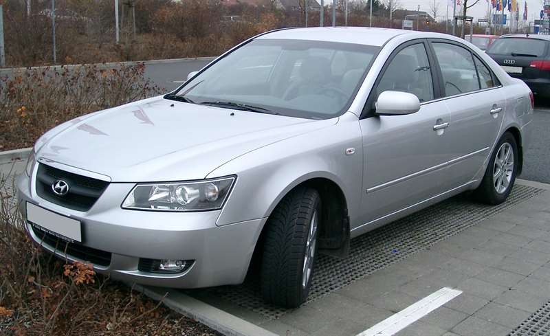Розбірка HYUNDAI SONATA VI седан (YF) (2009 - 2015)