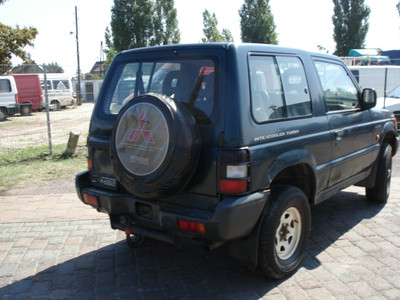 Розбірка MITSUBISHI PAJERO II Canvas Top позашляховик (V2W, V4W) (1990 - 2004)