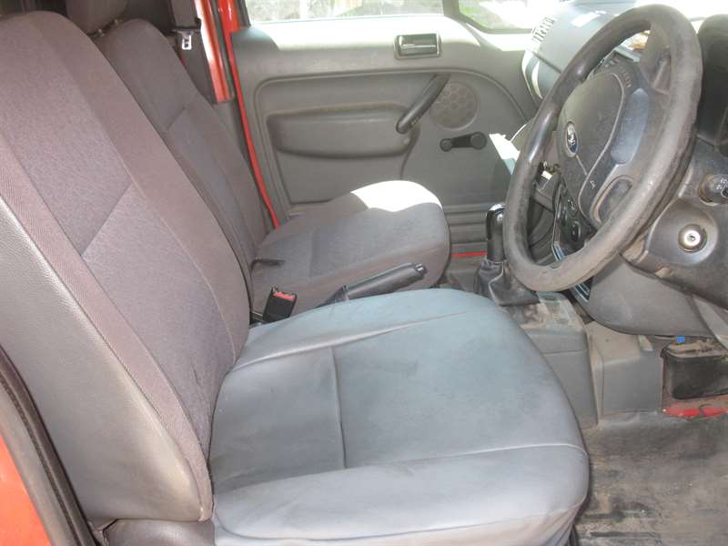 Розбірка FORD TRANSIT CONNECT фургон (TC7) (2002 - 2013)