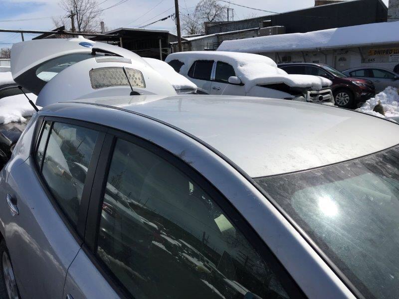 Розбірка NISSAN LEAF I хетчбек (ZE0) (2010 - 2012)