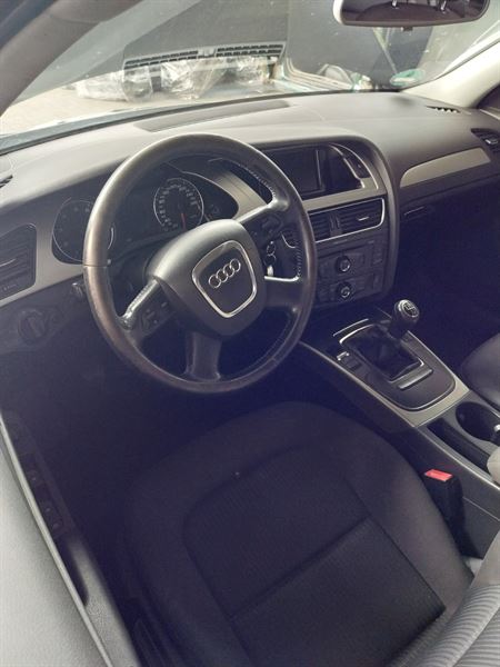 AUDI A4 B8 седан (8K2) (2007 - 2015) Розбірка AUDI A4 B8 седан (8K2) (2007 - 2015)