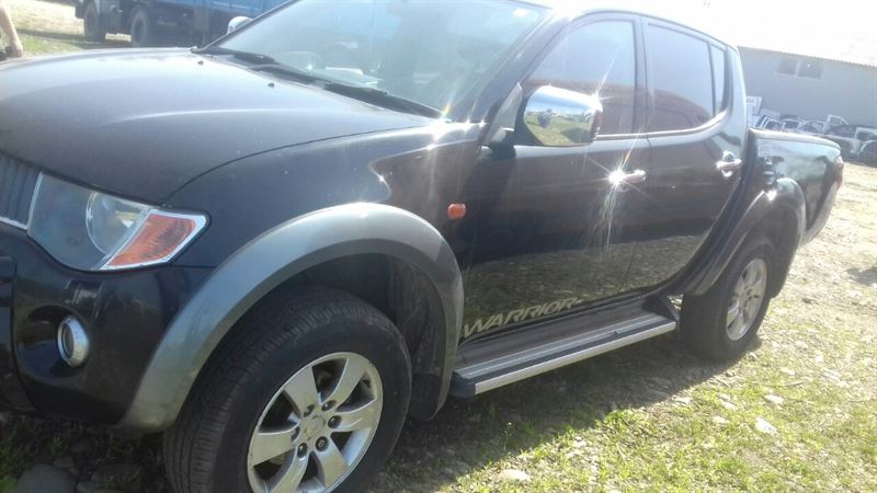 Авторозборка MITSUBISHI L 200 IV пікап (KA, KB) (2005 - 2015)