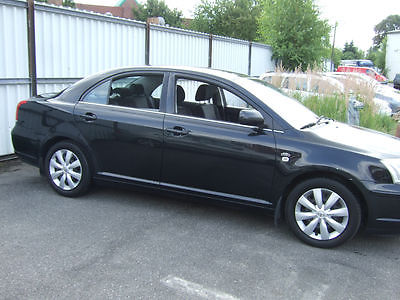 Розбірка TOYOTA AVENSIS II седан (T25) (2003 - 2008)