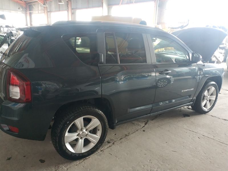 Розбірка JEEP COMPASS позашляховик (07 - ) (2007 - 2025)